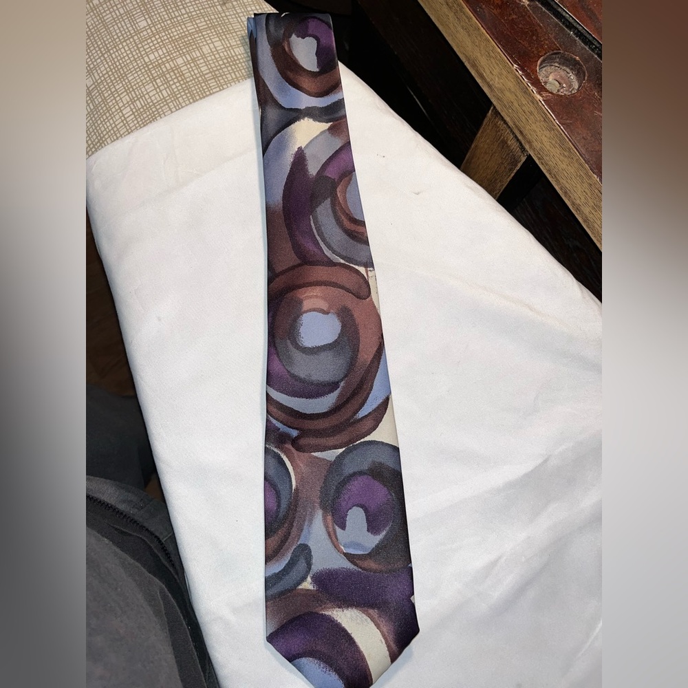 Marque men’s tie